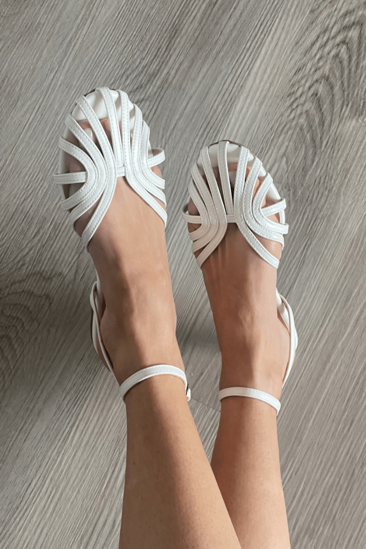 Avah | Jewel-Detail Flat Sandals