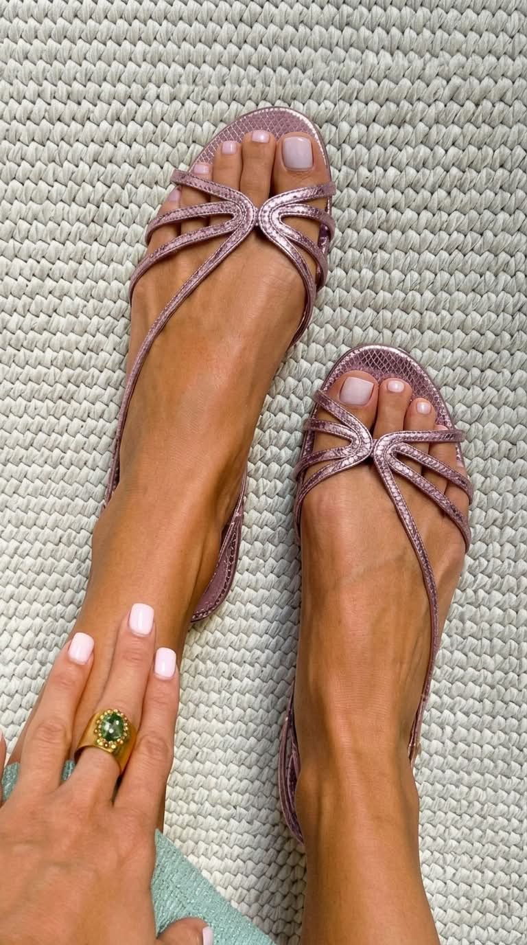 Haisley | Golden Summer Sandals