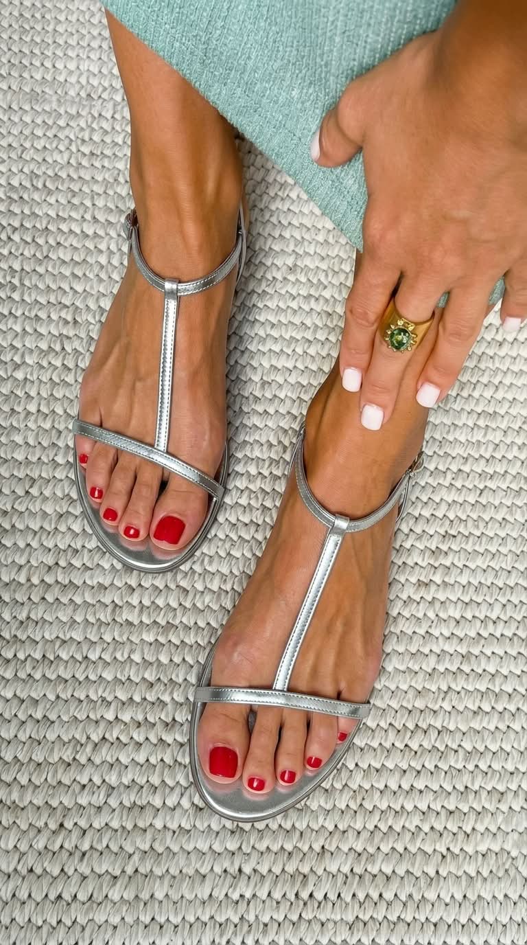 Willie | Golden Spring Sandals