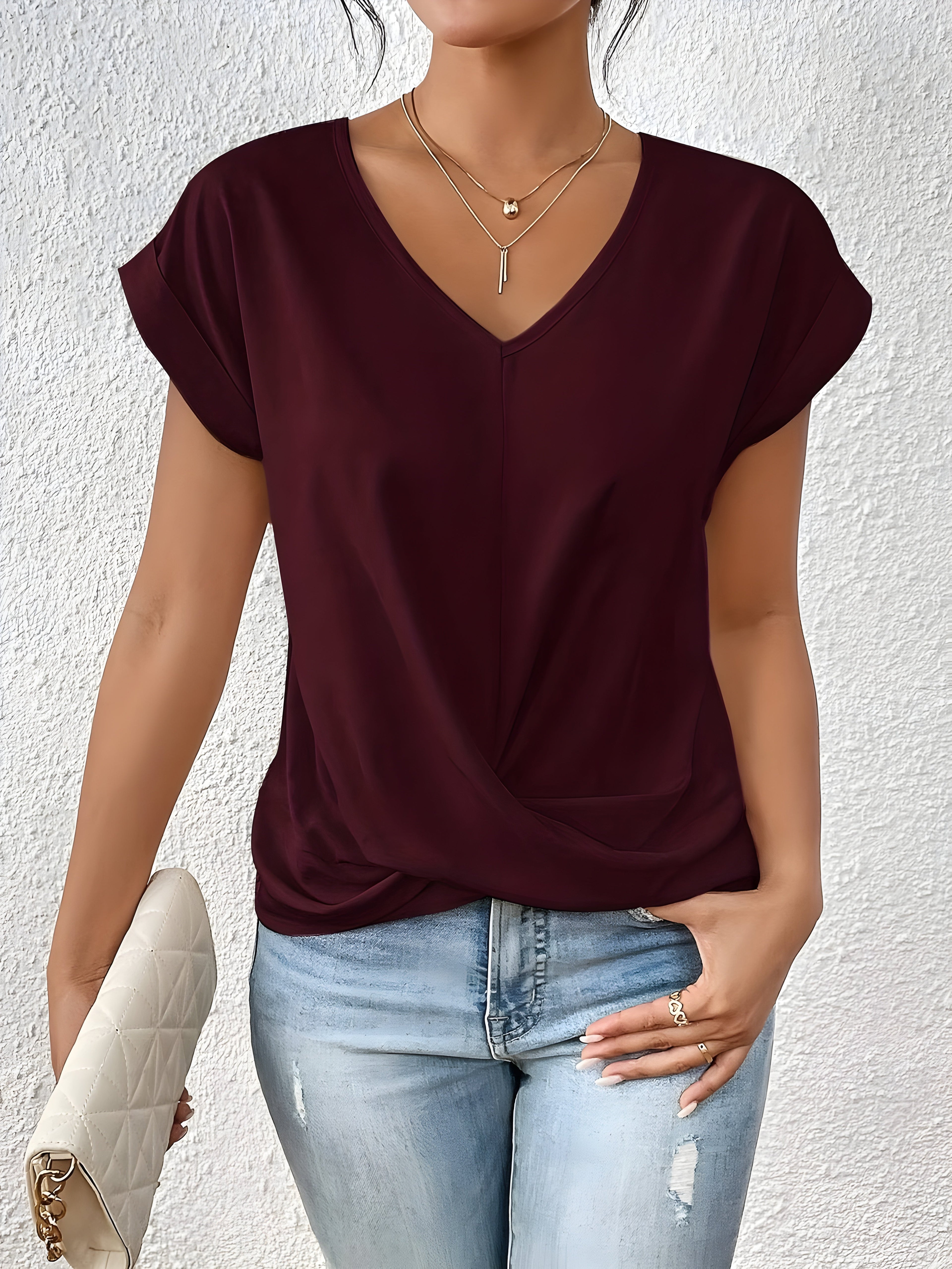 Leila | Twist-Front V-Neck Knit Top