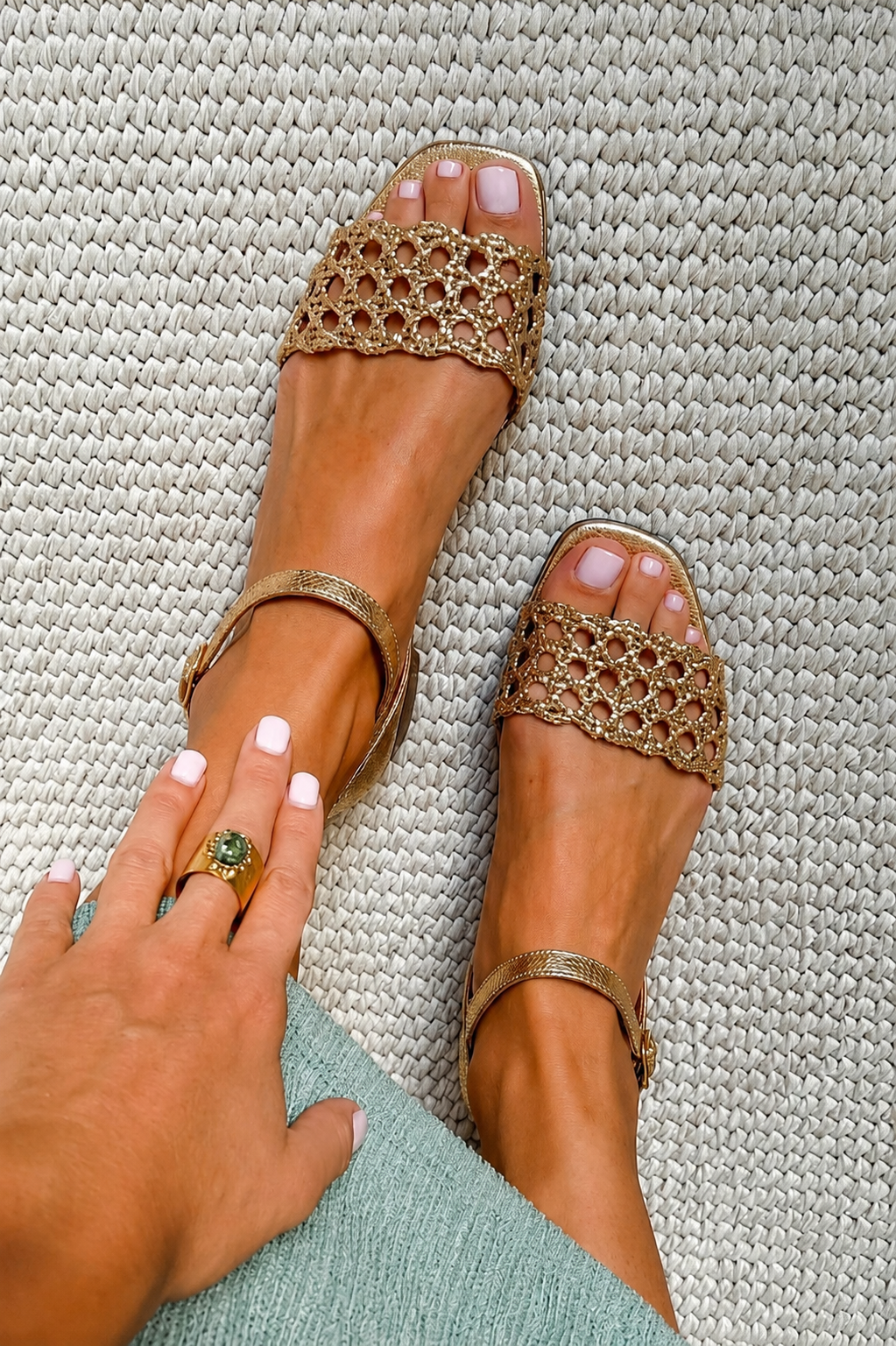 Ryann | Gold Flat Sandals Comfort