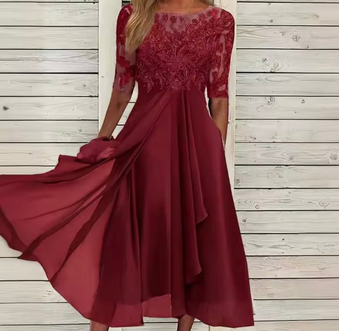 Dagny | Lace Midi Dress